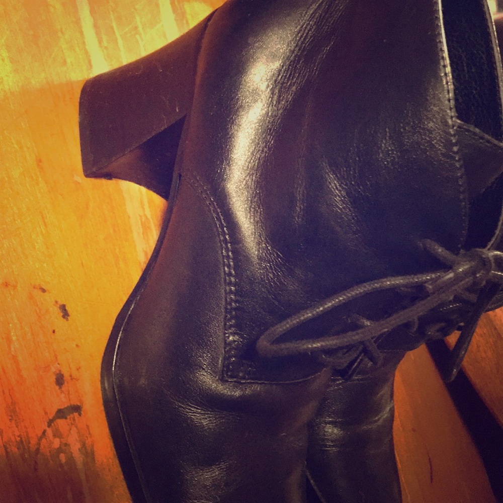 Ipanema heeled Leather booties